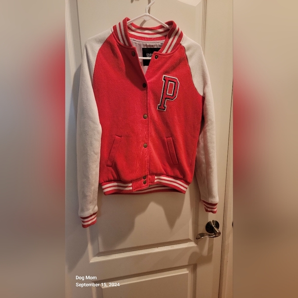 Jacket - Picture 1 of 3